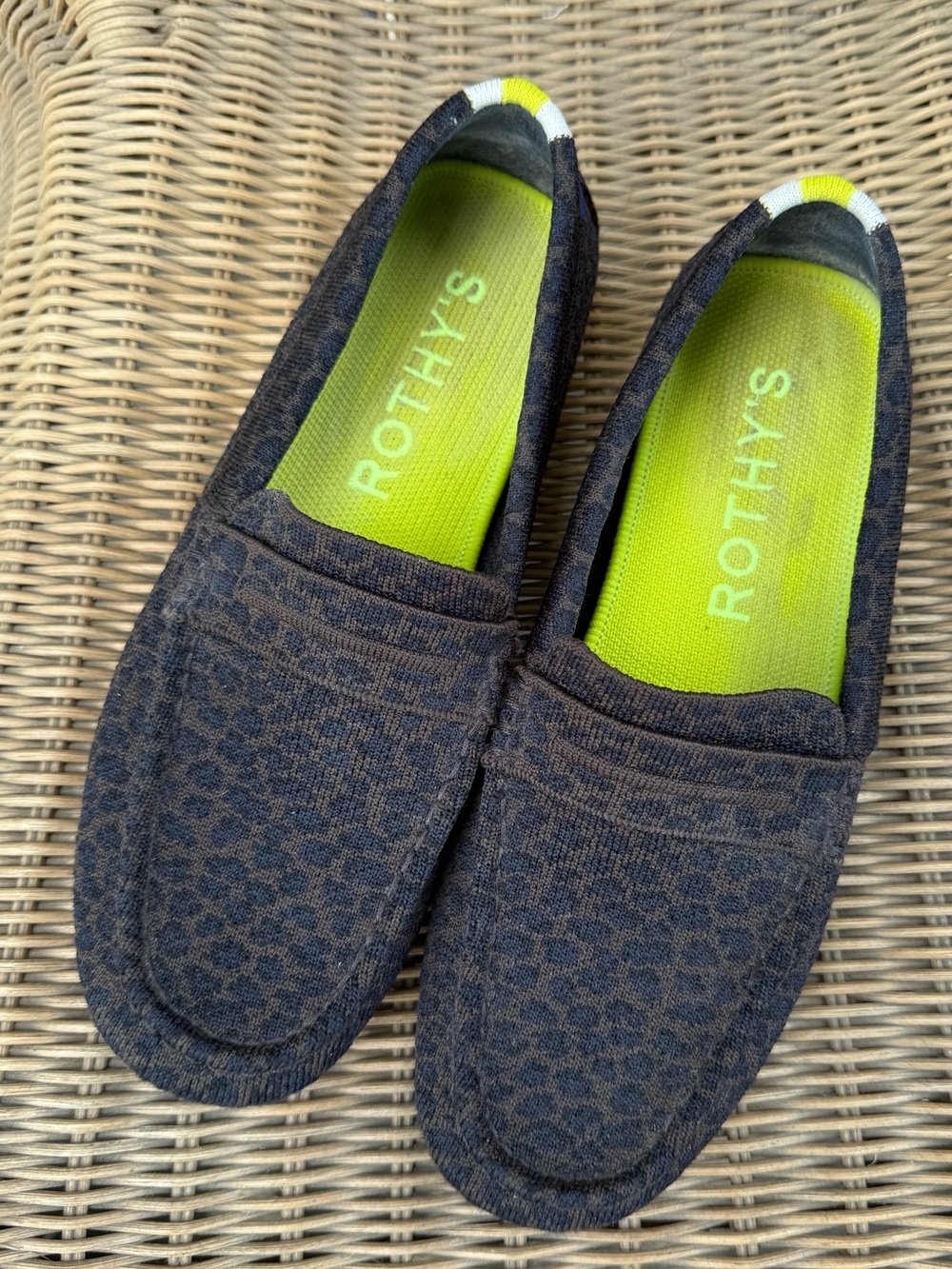 Rothy's Women’s 8 Daily Driver in Navy and Brown Leopard Print